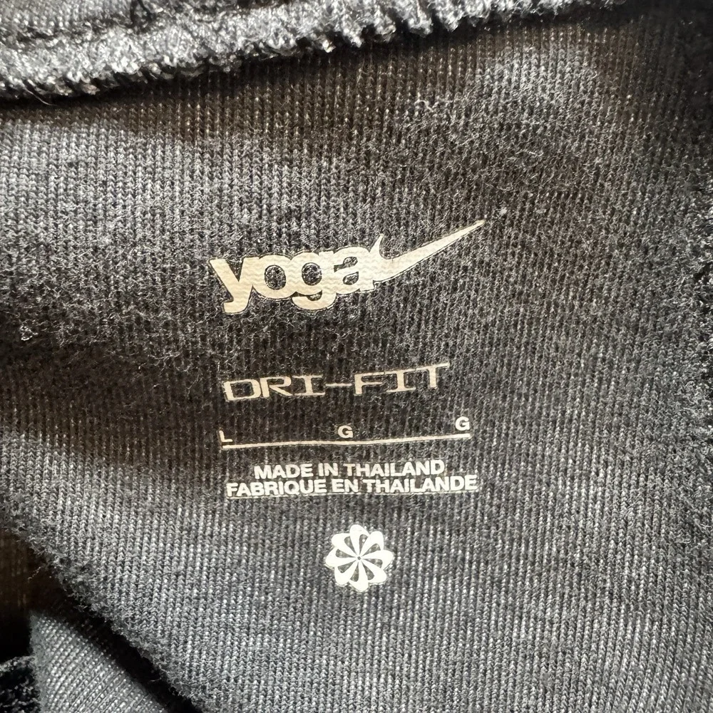 Nike Yoga Dri Fit Men Activewear Pants Large Jogger Training Slim Gray Black